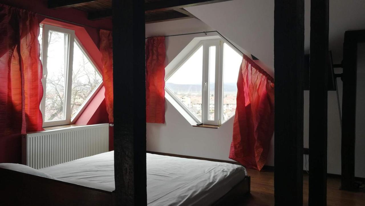 Pension Casa Contelui Rîşnov 外观 照片